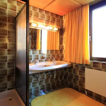 Penthouse Hormann *